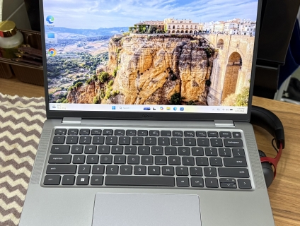 Dell Latitude 7440 vỏ nhôm i7-1365u Ram 32g SSD 512G Zin đẹp