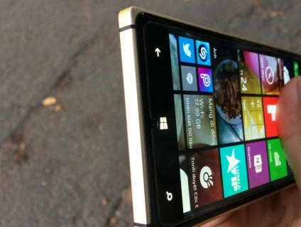 LUMIA 830 GOLD FPT