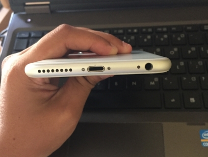 Em bán iPhone 6s Plus lock Mỹ 16gb - bạc - 98%