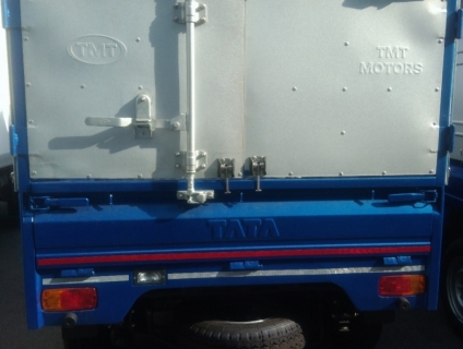 Xe tải nhẹ nhập Ấn Độ 500kg