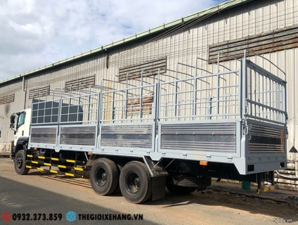 Xe Tải Isuzu 15 Tấn - FVM34WE4 - 3 Chân - Thùng Mui Bạt 2018 - Euro 4