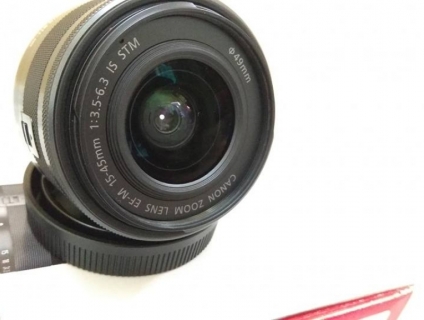 Canon M6-kit like new