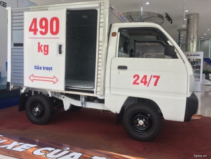 Xe Tải Suzuki cửa trượt bên hông tiện nghi di chuyển trong thành phố