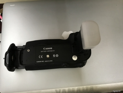 Bán Grip BG-E11, Pin cho Canon 5D3, 5DS, 5DSR