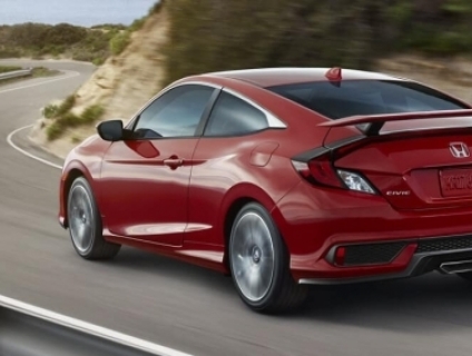 Honda Civic 2018 khuyến mãi gói phụ kiện 20 triệu