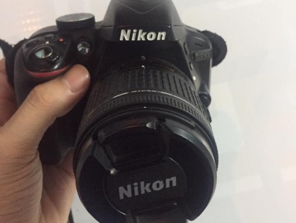 Cần bán Nikon D3300 + lens 18-55 6k shot
