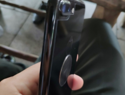 iphone 7plus 128gb lock