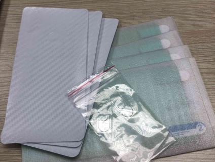combo 4 dán dẻo màn, 3 carbon lưng, 2 dán camera xiaomi mi 8 se