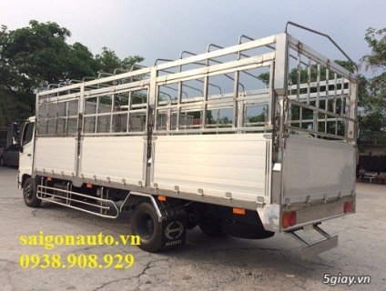 Xe tải hino 6 tấn thùng bạt, bán trả góp