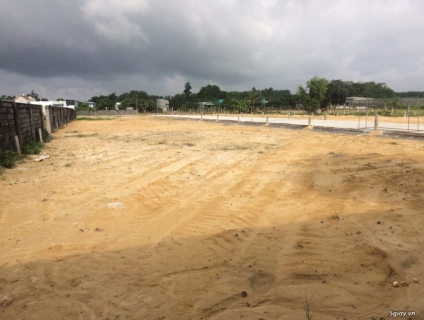 đất nền củ chi 10,8tr /m2 .đường cây da ,xã tân phú trung