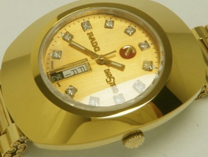 dồng hồ Rado dòng Diastar Automatic hàng kiểu cổ điển