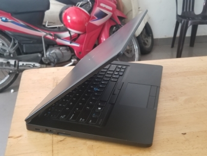 Dell latitude 5480 core i5-7300/ còn BH hãng 7/2020