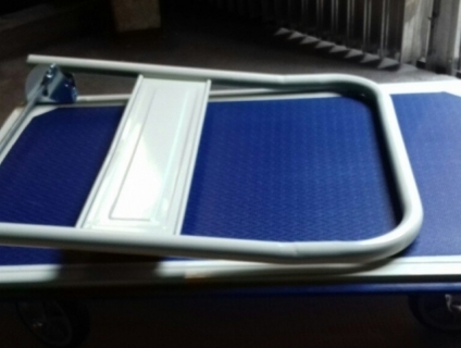 Xe đẩy hàng công nghiệp tải trọng 300kg