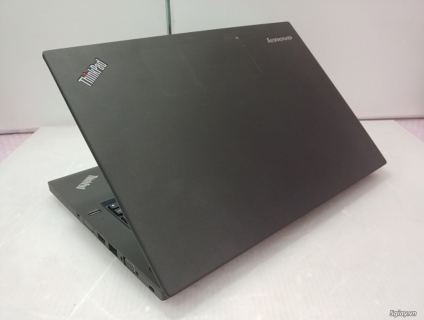 LENOVO THINKPAD T450 Core I5 5300U/ SSD 240GB/ Ram 4GB