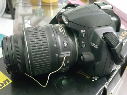 Bán Nikon D3000 kit 18-55- 98% Full-Box Đầy Đủ như mới