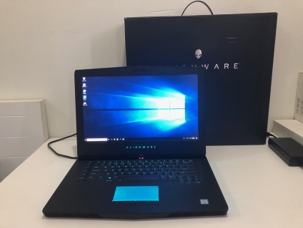 Dell Alienware 15 R3 I7-7700HQ 16GB GTX 1060 xách tay US fullbox