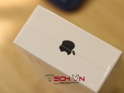 Apple Magic Mouse 2, Nhập Mỹ, New Seal, mã MLA02LL/2, Số lượng có hạn,