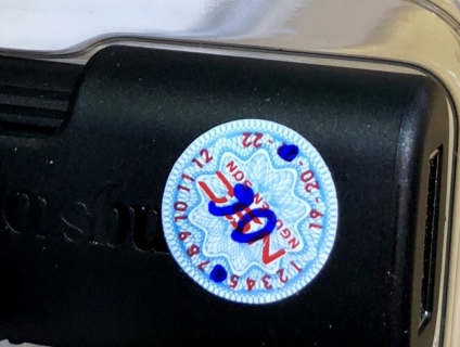 == USB 32G Kingston mới 100% BH 2 năm 80k ==