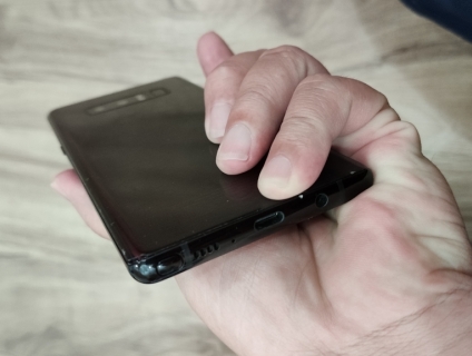 Note 8 đen,fullbox,hàng ssvn,bh đến 28/9/2019