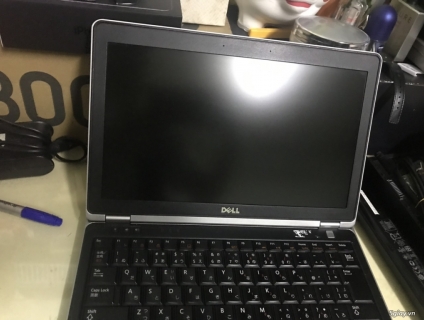 Có con dell 6230 i5 thế hệ 3 ram 4G ổ cứng 320G