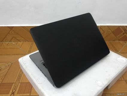 HP Elitebook 840 G2 : CPU I5-5300u/ RAM 4/ SSD 320/ MH 14IN HD+