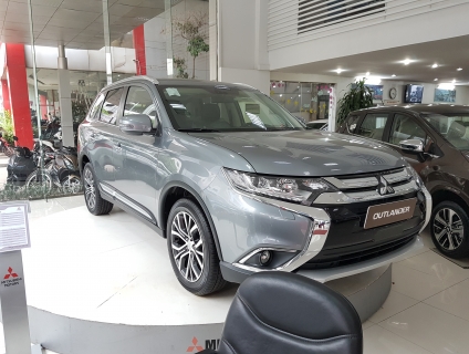 Xe Mitsubishi Outlander 2019 trả góp, thủ tục nhanh chóng, giao ngay