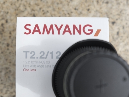[HCM] Cần bán ống Samyang APS-C 12mm T2.2 X-Mount (Fuji)