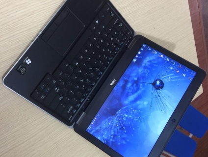 Cần Bán : Laptop Văn Phòng Dell 7240 i7 - 4600U -  Ram 4 - Ổ SSD 128g