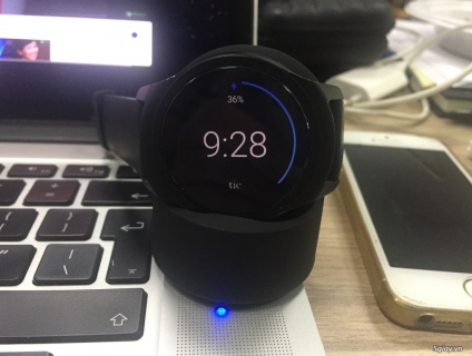 Bán TicWatch 2 đang sử dụng