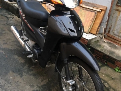 Cần bán wawe alpha đen 2011