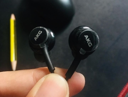 Tai Nghe Akg S10