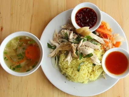 Quán Cơm Gà Ta Tam Kỳ Ngon Quận 11