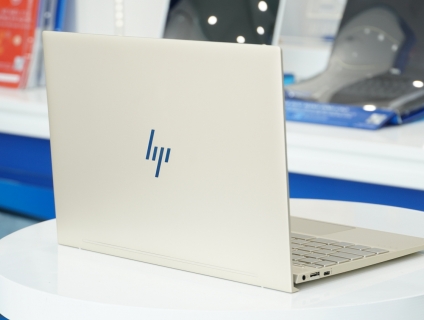 Trải nghiệm HP Envy 13 siêu mỏng nhẹ, cấu hình khủng
