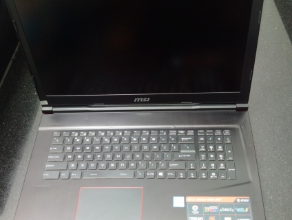 MSI GE73 RAIDER RGB 8RF, i78750H, 16GB, GTX1070, 17.3"120HZ