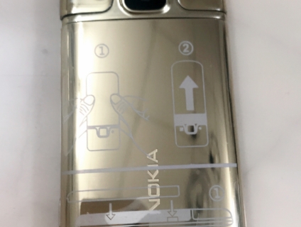 Nokia 6700c gold xin cần bán>>>>