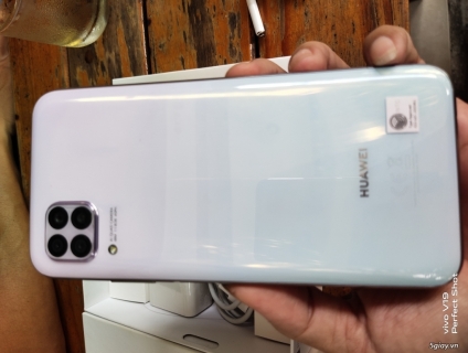 Huawei nova 7i full box 99 cty 4tr9