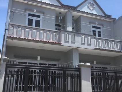 Bán 4 căn nhà mới xây 100% NEW