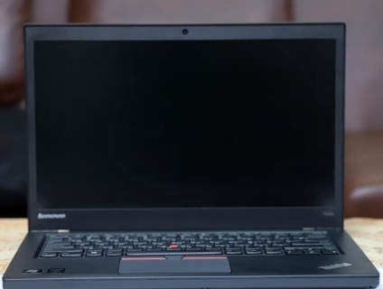 lenovo X250 core i5 ram 4g ssd 128g nhỏ gọn. máy đẹp