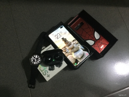 Cần bán s10 plus ssvn fullboz likenew còn bh 02/2021