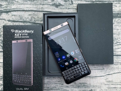 BLACKBERRY KEYONE 1SIM,2SIM, RAM 4GB/QUỐC TẾ