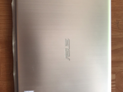 Cần bán asus VivoBook S530UA core i5 8250U còn bh 12/2020
