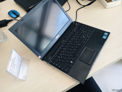 Vostro V3O3O_Core I3_13.3" Nguyên bản 100%