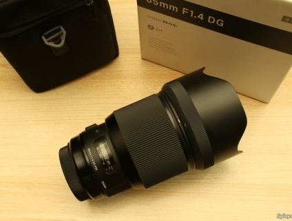 Sigma 85 f/1.4 art For Canon