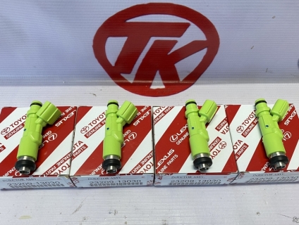 Kim phun Toyota Zace