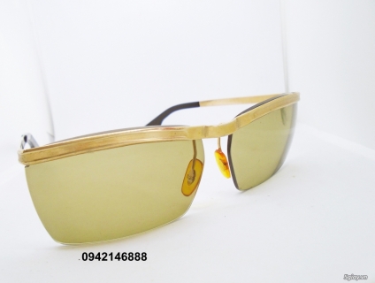 Kính cổ UNIVERSAL bọc vàng của U.S.A