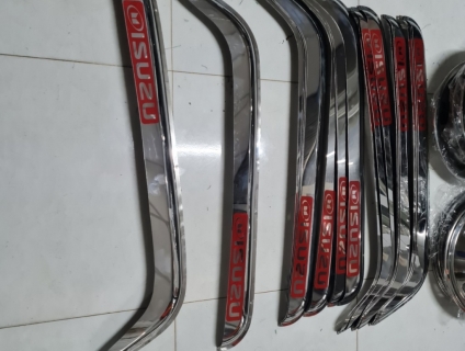 Vè che mưa xe tải