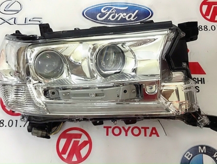 Đèn pha Land Cruiser