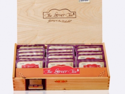 Hộp trà gỗ The Lover Tea - Trà xanh túi lọc 18 gói