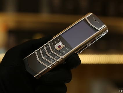 Vertu signature S thép bóng đính đá đỏ