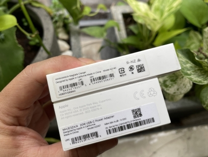 sạc không dây magsafe new chính hãng Apple + cóc 20w chính hãng